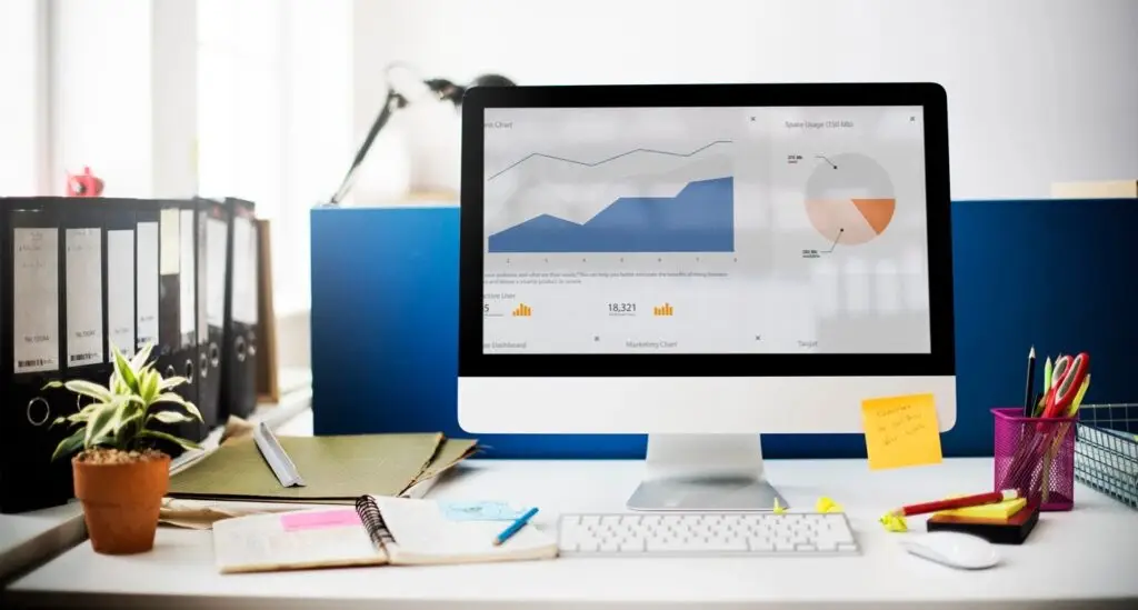 Real-Time Financial Intelligence: Moving Beyond Monthly Reports